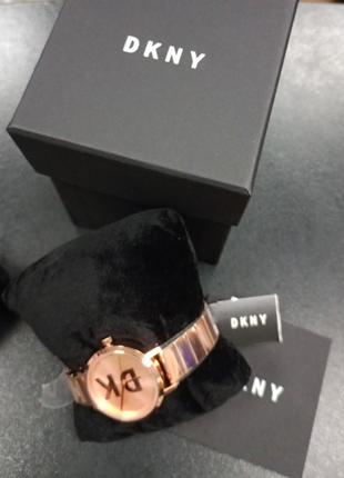 Годинник dkny3 фото