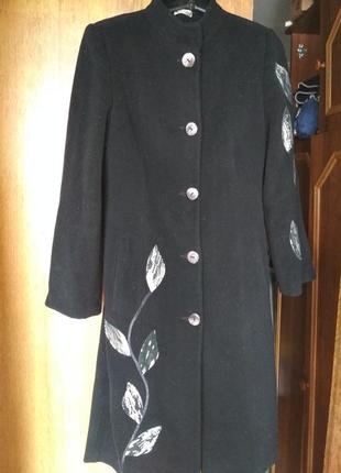 Красивое пальто