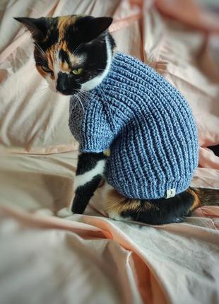 Одяг для тварин. в'язаний светр для тварин (кішок, собак)  з об'ємними рукавами2 фото