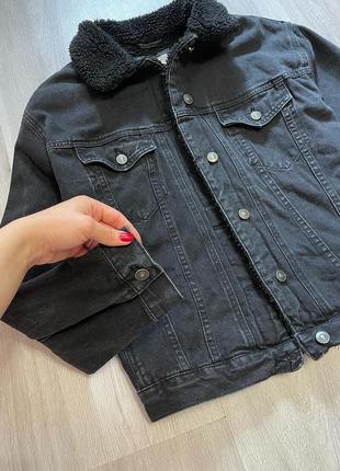 Чорна джинсова куртка джинсовка шерпа6 фото