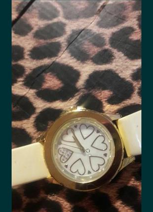 Часы morgan m11288 женские наручные с сердечками6 фото