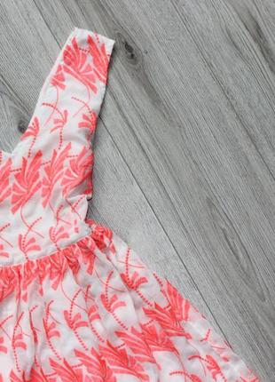Платье с пышной юбкой в орнамент вышивка белое с коралловым размер с3 фото