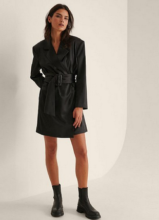 Атласна сукня блейзер  na-kd  xs-s, s-m