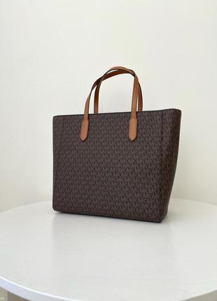 Michael kors sinclair large studded logo tote bag жіноча брендова сумочка тоут сумка тоте майкл мішель корс на подарунок дружині дівчині4 фото