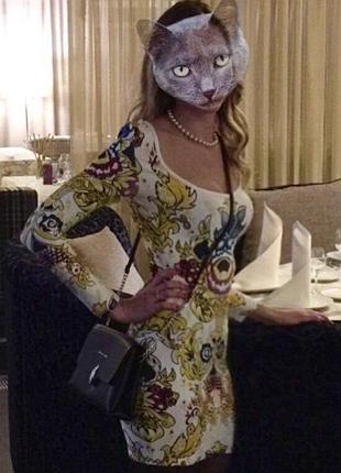 Актуальне бандажну сукню