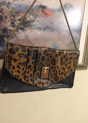 Сумочка -клатч kardashian kollection