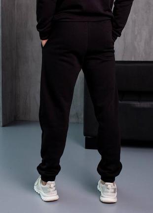 Теплі спортивні штани-джогери — чорний колір2 фото
