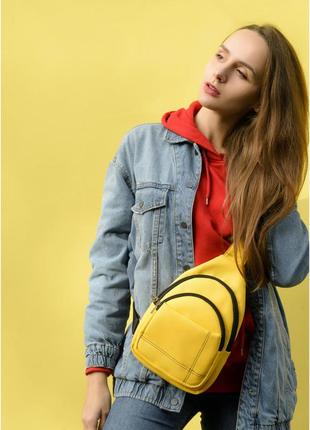 Жіноча сумка слінг через плече sambag brooklyn жовта
