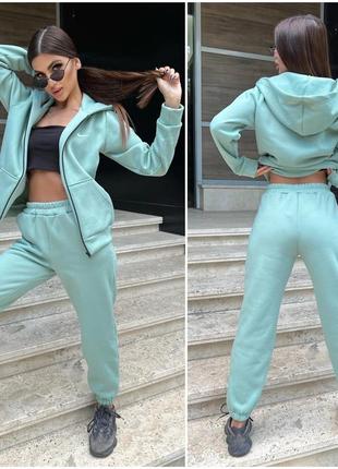 Теплый костюм