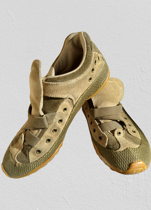 Жіночі/дівочі кросівки next на ліпучках, дуже гарні