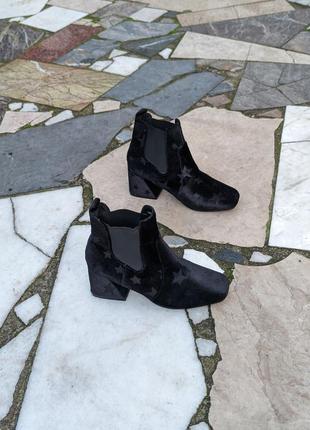 Велюровые/ бархатные текстильные ботинки челси на толстом квадратном каблуке с квадратным носком 37-38 розмір8 фото