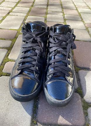 Черевики дитячі