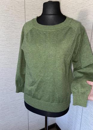 Повсякденний светр зеленого кольору2 фото