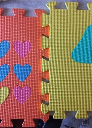 Продам килимок пазл 40 шт.