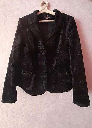Шикарний піджак