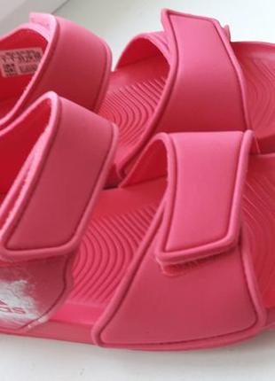 Босоножки adidas адидас на девочку розовые оригинал4 фото