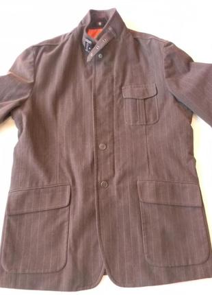 Мужской коричневый пиджак от victorinox оригинал р.44/54