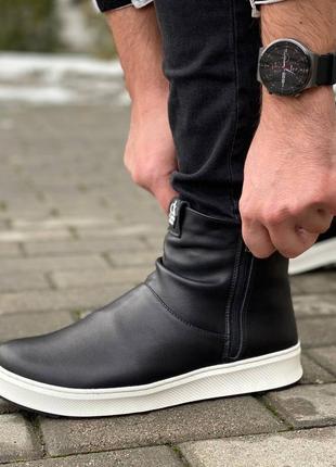 Зимові чоловічі уггі