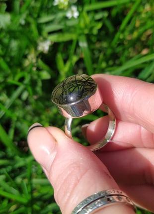 Кольцо. кварц волосатик ( рутиловый кварц)