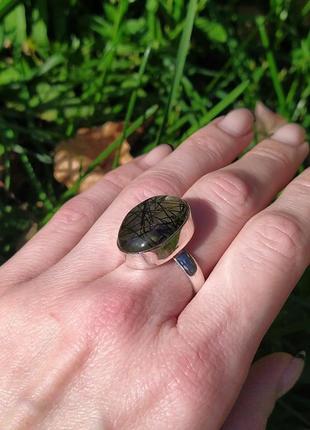Кольцо. кварц волосатик ( рутиловый кварц)