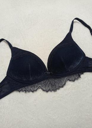 Велюровий  бралет з мереживом