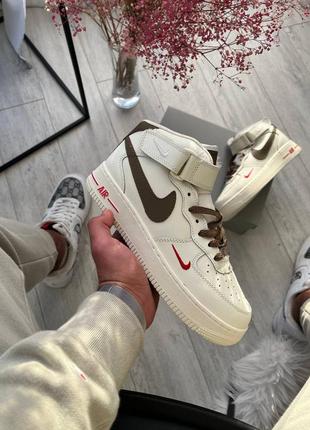 Nike air force 1 brown white rise mocco зимние кроссовки найк с мехом кремовые беж коричневые кофейные кросівки зимові зимні женские мужские2 фото