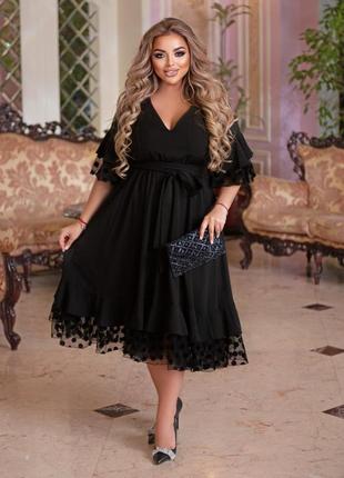 Платье черное в горошек большого размера батал расклешенное с вырезом нарядное праздничное с кружевом с оборками приталеное2 фото