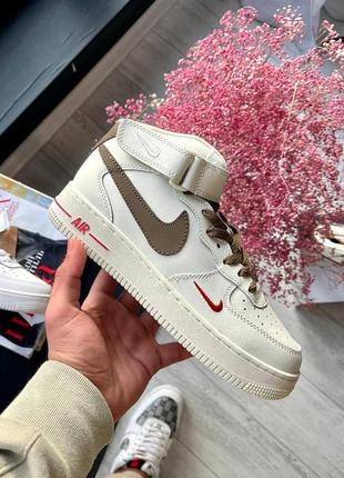 Прекрасные женские зимние высокие кроссовки nike air force 1 high fur молочные на меху 36-45 р5 фото