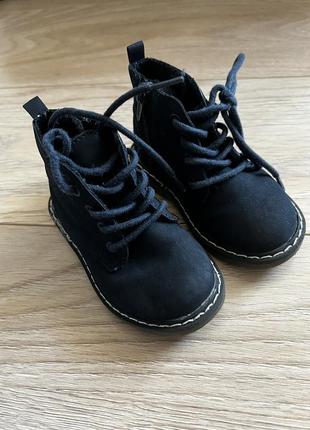 Дитячі черевики zara
