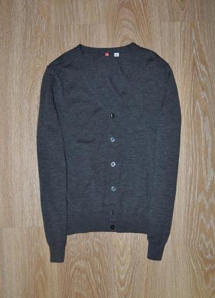 Графитовый темно серый шерстяной кардиган от uniqlo
