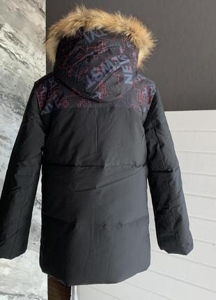 Зимова подовжена куртка чорна для хлопчика2 фото