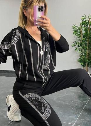 Стильный костюм ,шикарное качество, турция 🇹🇷,последние.