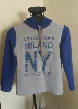 Спортивный свитшот