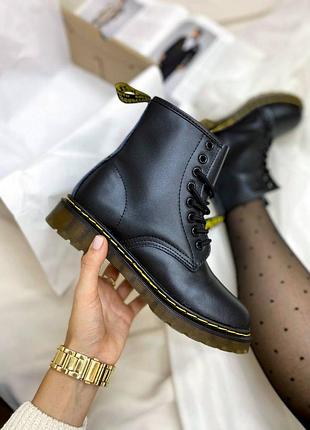 Шикарные женские ботинки dr. martens 1460 black чёрные
