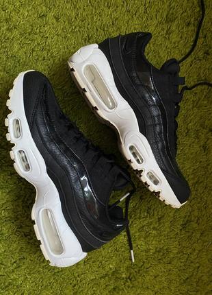 Wmns air max 95 se