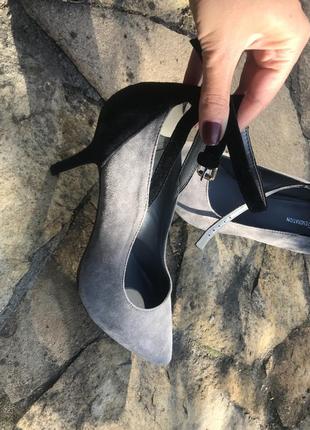 Замшевые элегантные туфли bсbg maxaziragroup»2 фото