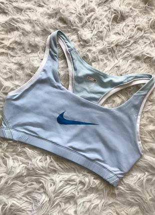 Спортивный топ nike1 фото