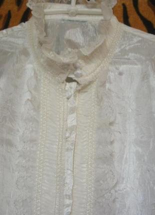 Блуза белого цвета,р.54,полиэстер.