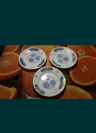 Тарелки ссср с голубыми цветочками позолотой 20см