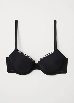 Бюстгальтери