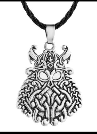 Оберег в скандинавском стиле викинг