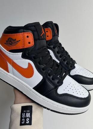 Женские высокие кожаные кроссовки nike air jordan retro1 black orange#найк