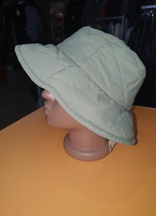 Крута стьобана утеплена панама, кепка c&a
