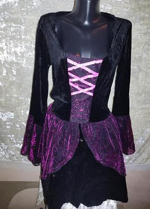 Оксамитова велюрова готична відьомська сукня на хелловін відьма