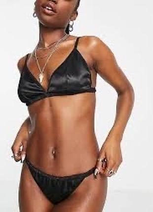 Атласний бра