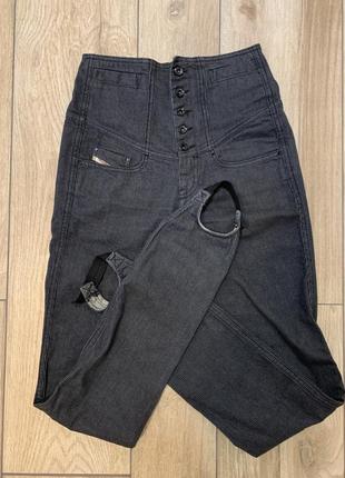 Стильні джинси зі штрипками diesel8 фото