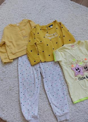 Комплект на дівчинку 4 роки
