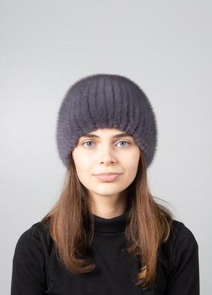 Женская вязаная шапка из меха норки1 фото