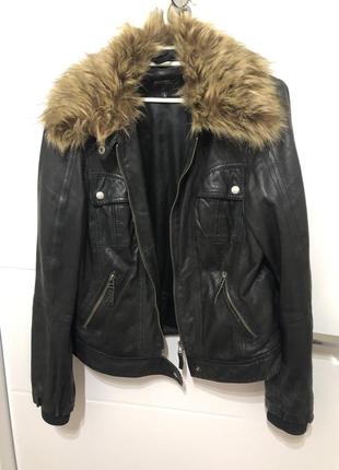 Шкіряна курточка / бомбер