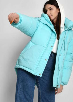 Качественная яркая бирюзовая  женская зимняя куртка-кокон2 фото